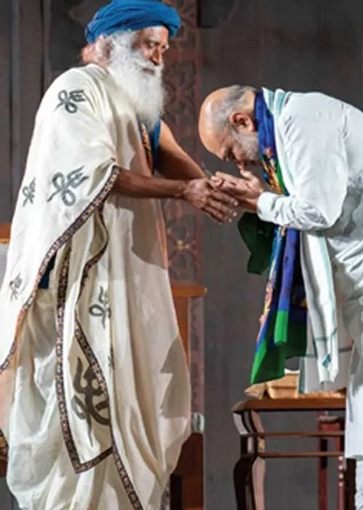  அந்த மாதிரி ஆசிரமத்தில் அமித்ஷா! மீண்டும் மொழிப் போர்?