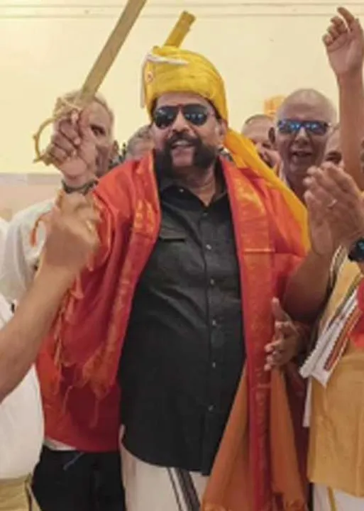  ஞாபகம் வருதே... ஞாபகம் வருதே... - பொன்விழா ஆண்டு மாணவர்களின் உற்சாக சந்திப்பு
