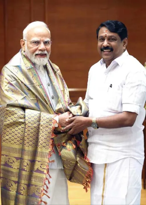  ஏன் தலைவர் ஆக்கினோம்! லி மாநிலத் தலைவரிடம் மோடி!