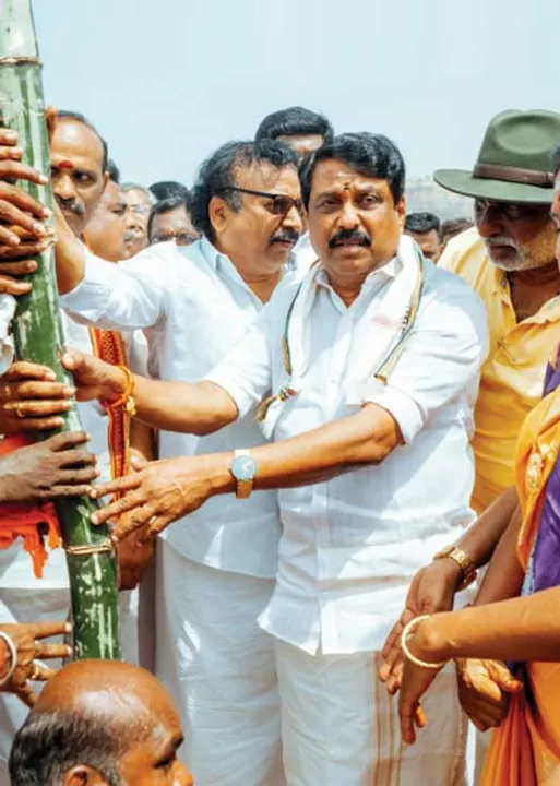  முருக பக்தர்கள் மாநாடு Vs முருகன் மீட்பு மாநாடு! -என்ன நடக்கப்போகிறது?