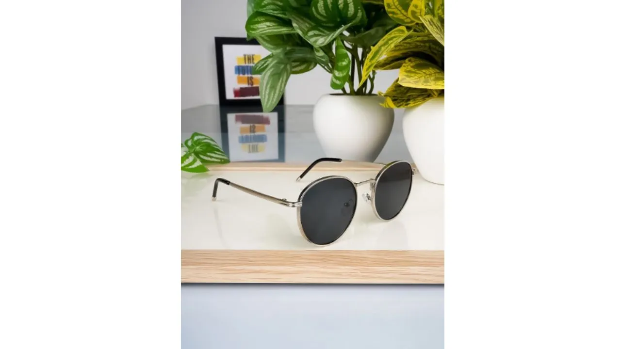 Silver-Toned Round Sunglasses