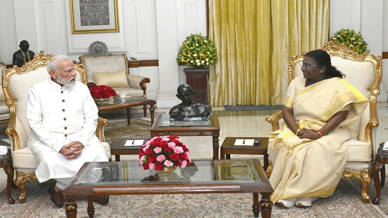 PM Modi and President Droupadi Murmu