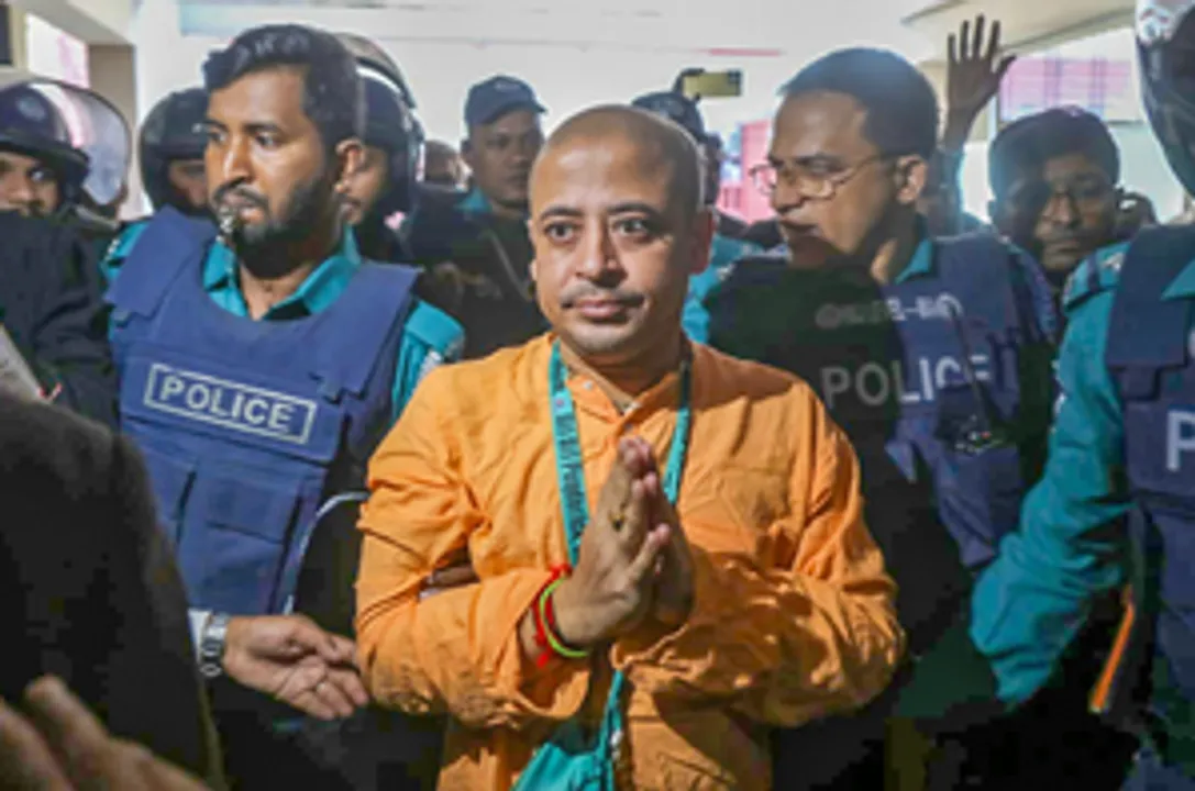 Chattogram: Chinmoy Krishna Das, a senior monk of the International Society for Krishna Consciousness (ISKCON), is produced in Chattogram Court by Bangladesh police