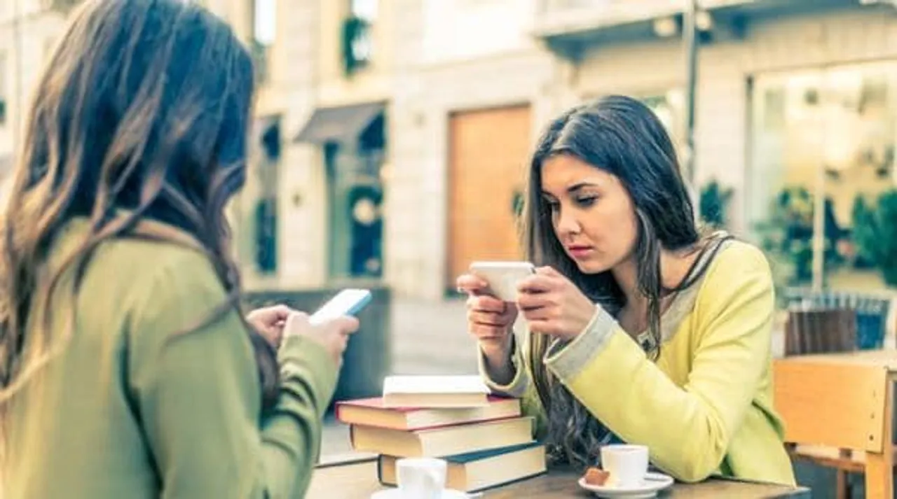 facebook addiction thinkstock