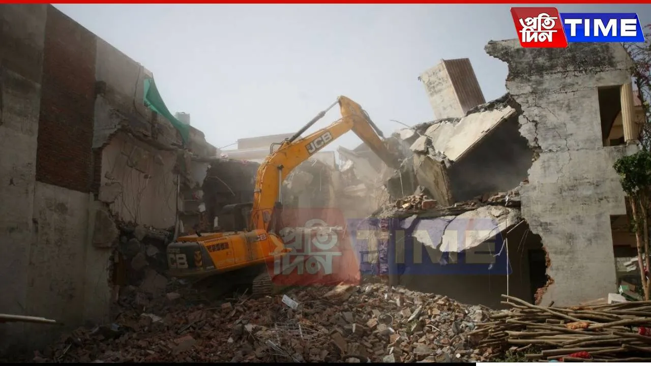 SC Judge Slams Bulldozer Demolitions, Calls It Unconstitutional