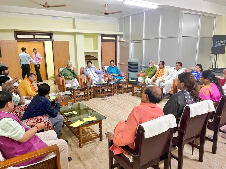 Tripura CM Chairs Pre-Budget Meeting 