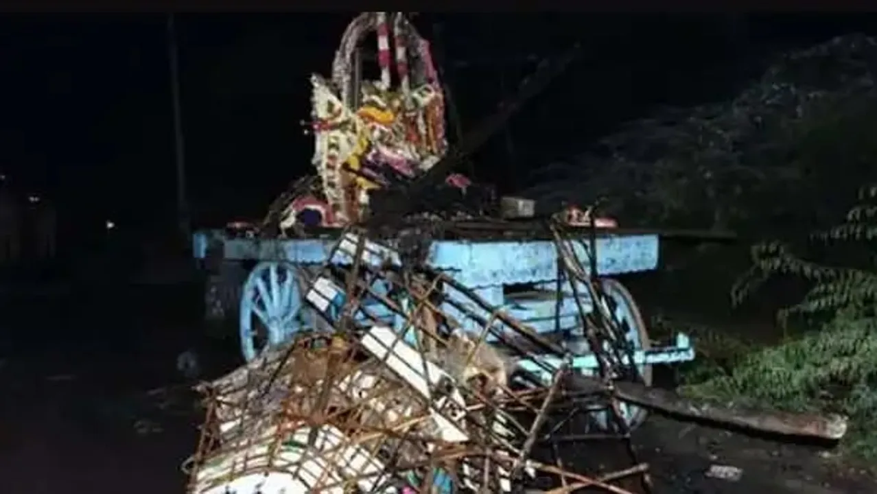 11 Die Of Electrocution During Chariot Festival In Tamil Nadu