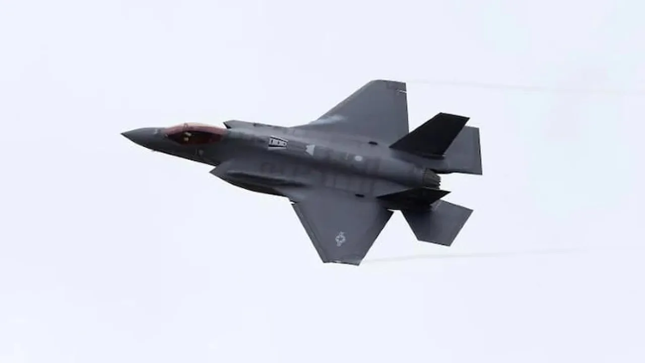 2 South Korean Air Force Plane Collide Mid-Air, 3 Killed