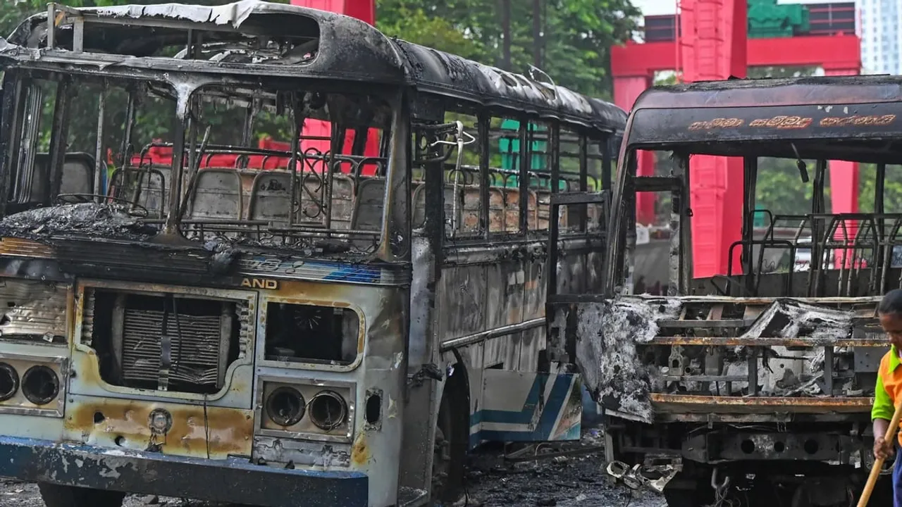 Sri Lanka: Nationwide Curfew to be Imposed from 8 pm