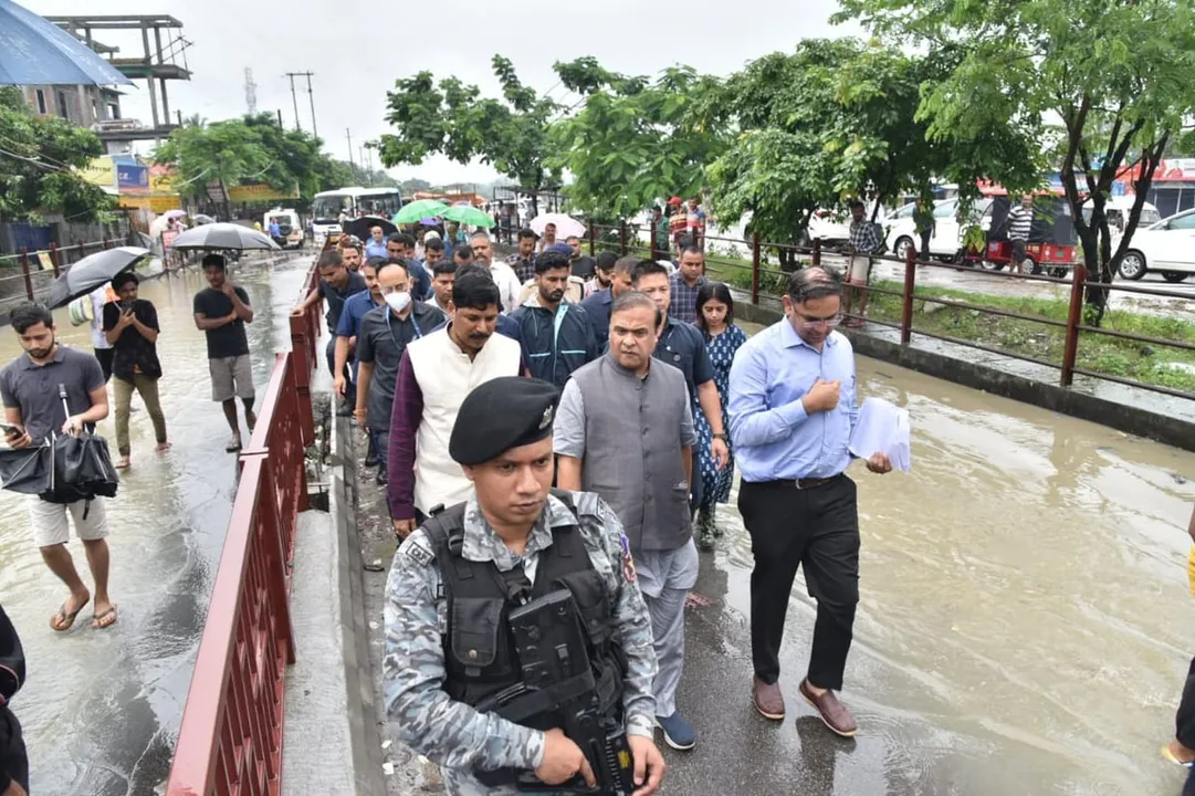Assam CM Visits Flood-Affected Areas of State, Reviews Situation 