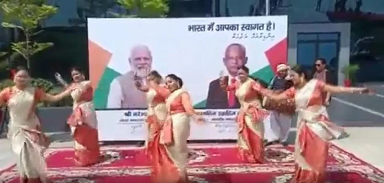 Bihu Dance Controversy: Assamese Resident in Delhi Files RTI
