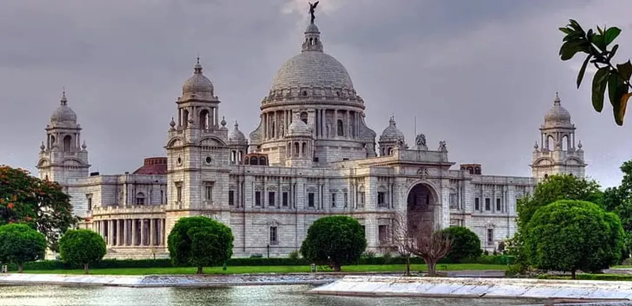 2 Bangladeshis Arrested In Kolkata For Flying Drone Near Victoria Memorial