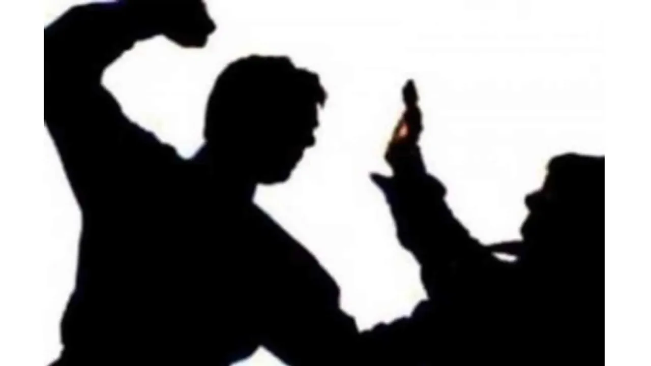 Assam: Drunk Teacher Thrashes Student In Dhing
