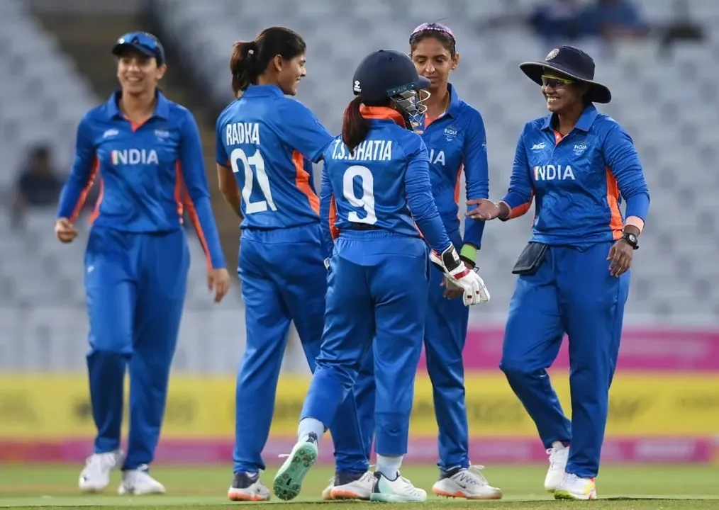 Indian Women's Cricket Team Beat England To Move Into Final At CWG 22