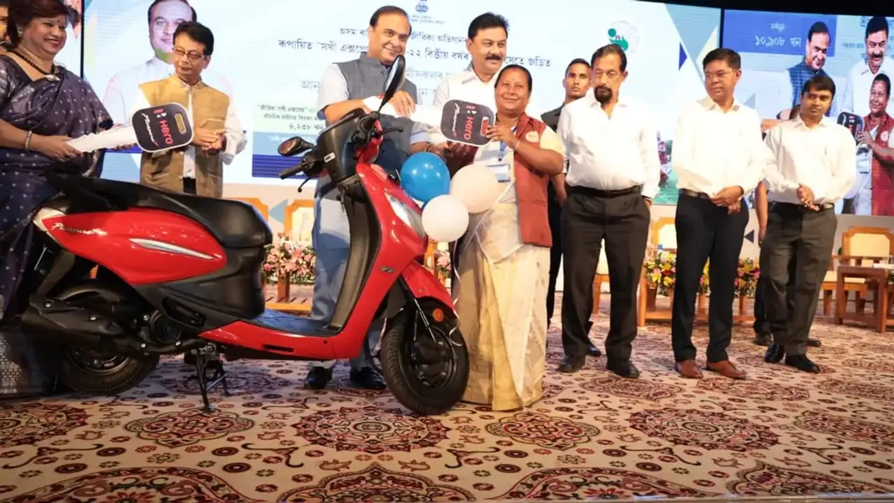 Assam CM Distributes 6,670 Scooters Under Sakhi Express Scheme
