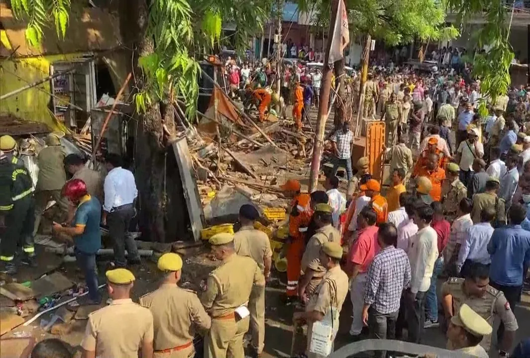 4 Killed After Roof Collapse in UP’s Prayagraj