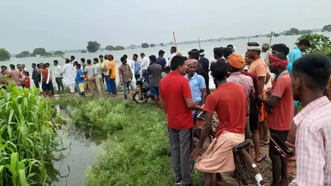 7 Including Five Children Die as Boat Capsizes In UP's Ghazipur