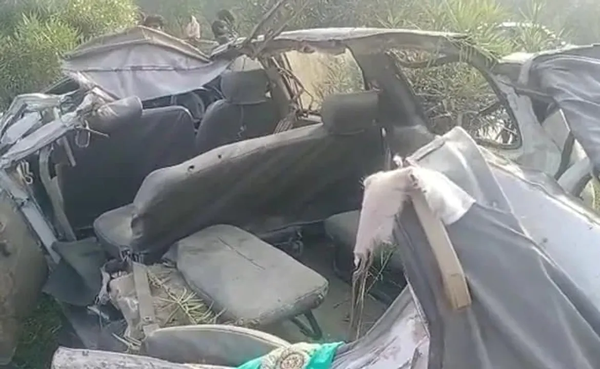 UP: Five Including Infant Killed In Major Collision On Prayagraj Highway