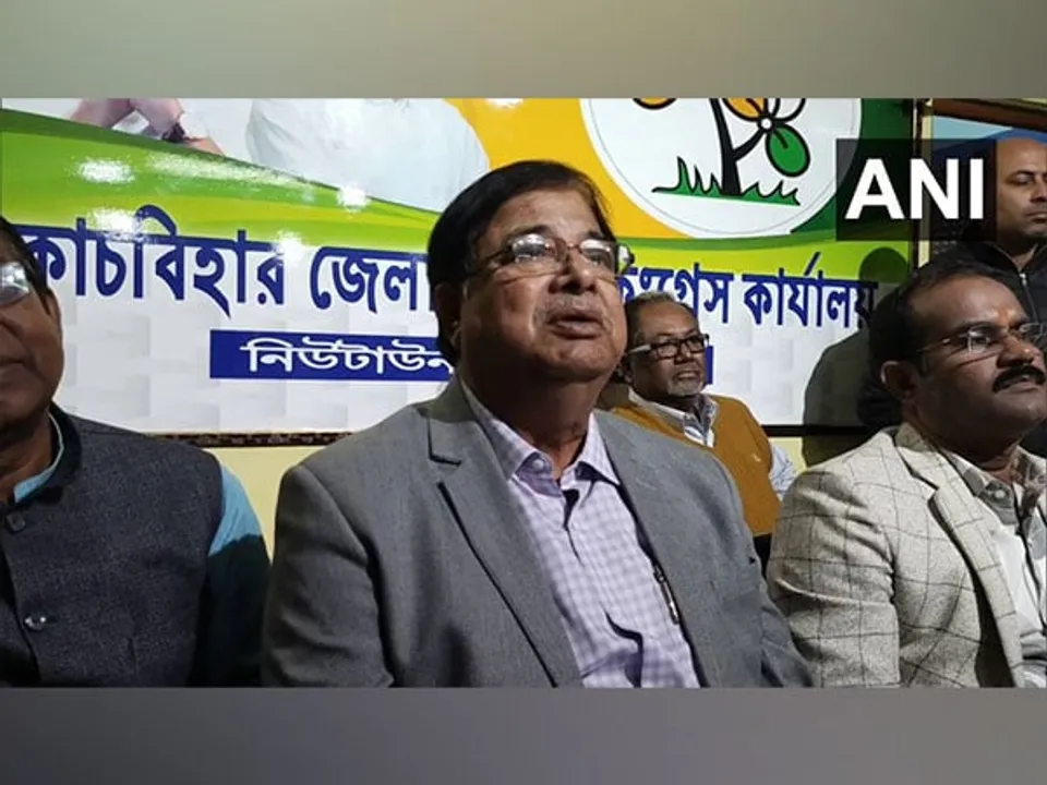 Normal Trains Painted as Vande Bharat Express: Alleges West Bengal Minister