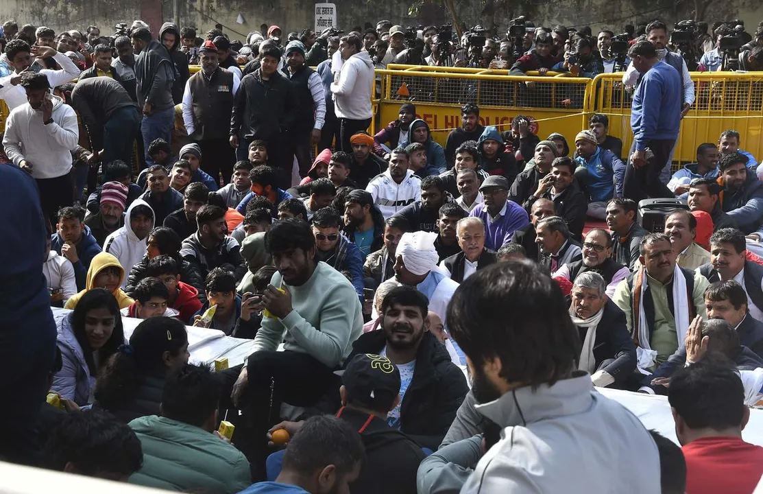 Indian Olympic Association Calls For Emergency Meet With Protesting Wrestlers