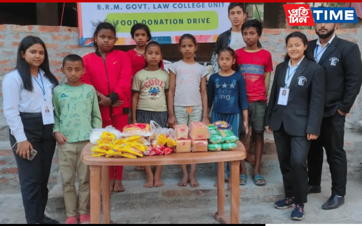 Guwahati: This Student's Group Is Going Around Helping The Needy