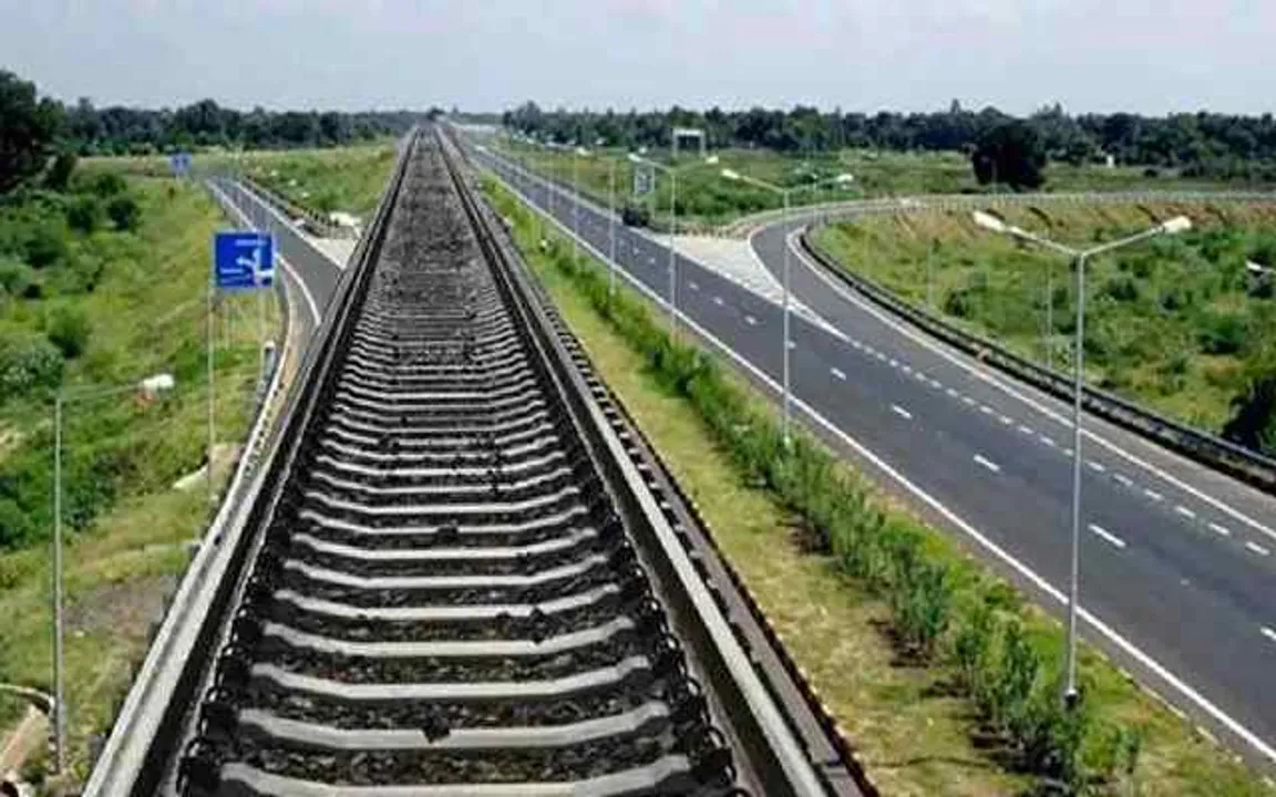 Over 800 Infrastructure Projects Delayed in India; Railway's Overrun Highest