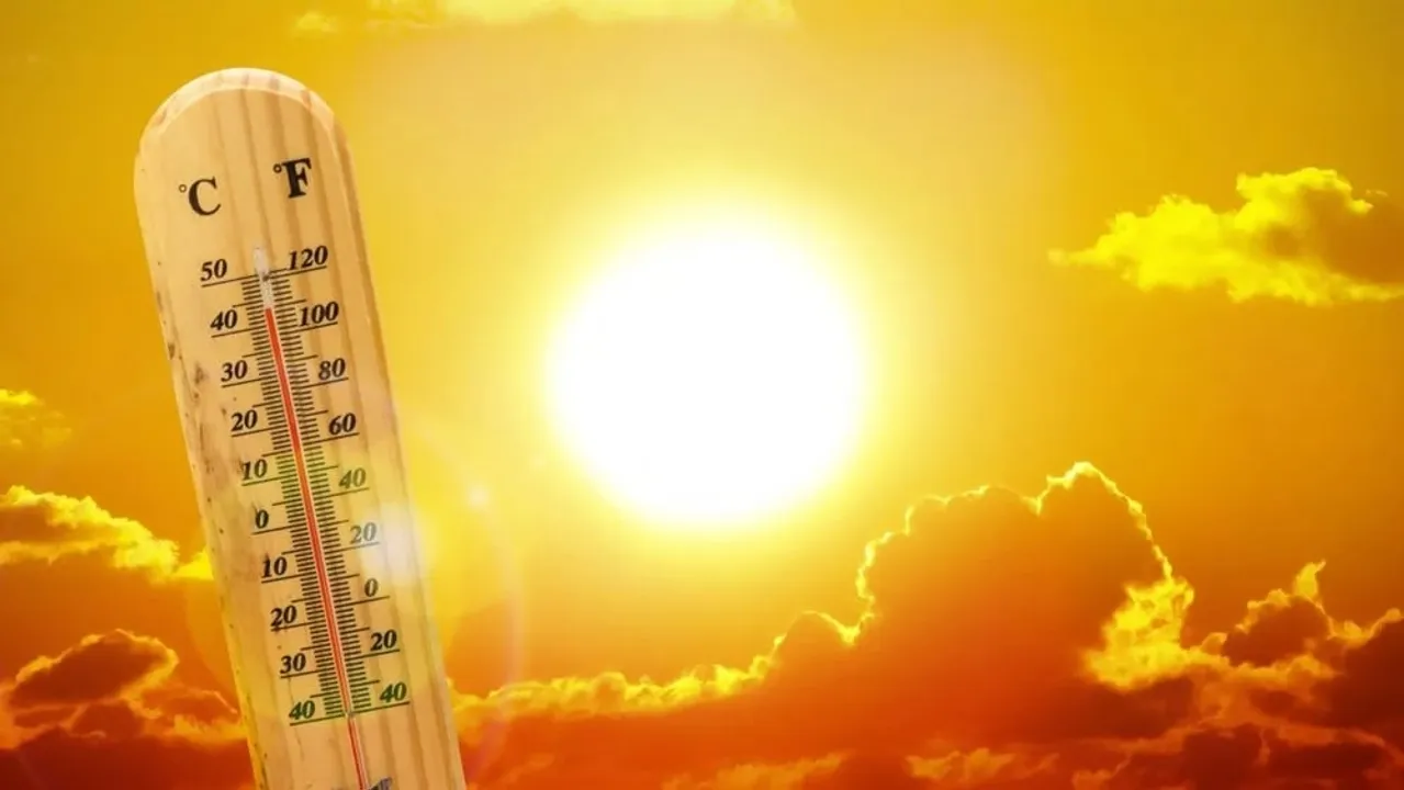 Heat Wave Continues in Tripura, 1 Dead 