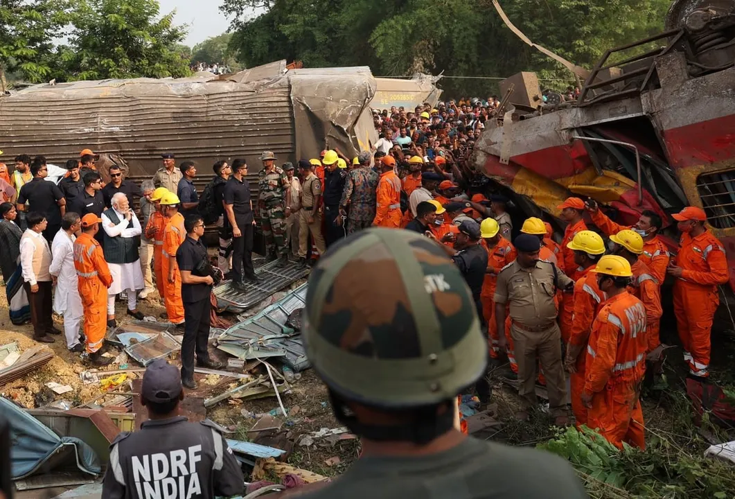 Odisha Train Tragedy: PM Modi Visits Incident Site, Reviews Restoration Work