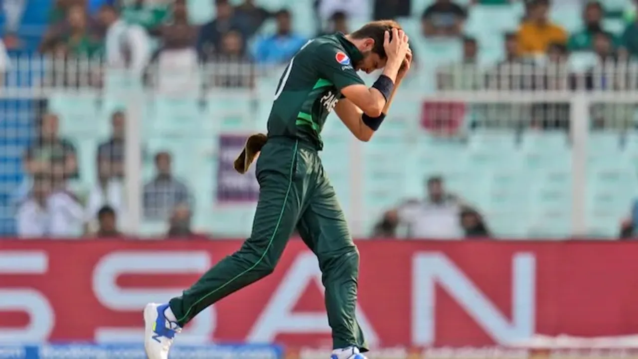 Shaheen Afridi Passes Captaincy Baton, Extols Unity with Babar Azam's Vision