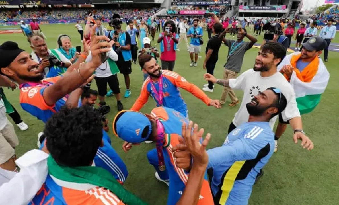 Flight Carrying Indian Cricket Team Lands In Delhi To Rousing Welcome