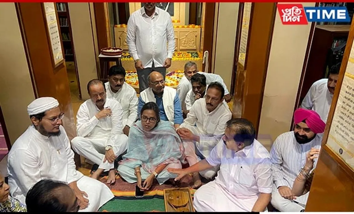 Tributes Paid to Bapu by Gandhi's Great-Grandson and Maharashtra Congress
