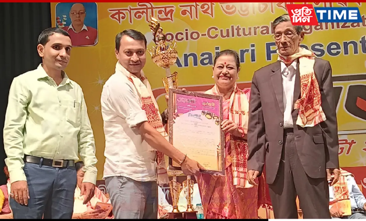 Pratidin Time's Sunit Kumar Bhuyan Receives Award for Excellence in Journalism