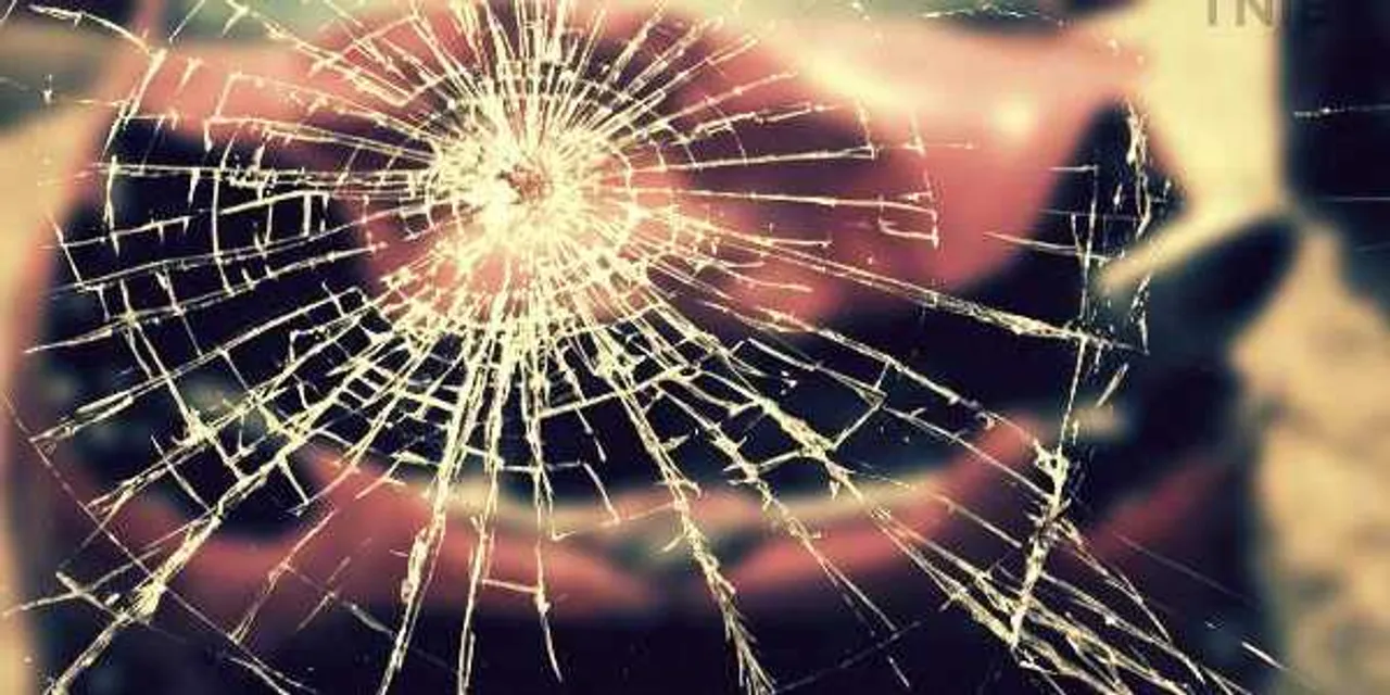 Shillong bound bus from Siliguri falls into ditch, 21 seriously injured