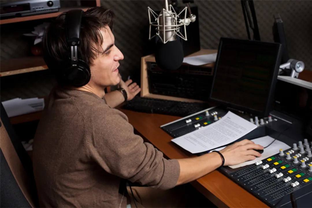 Auction of 683 private FM radio frequencies approved by union cabinet