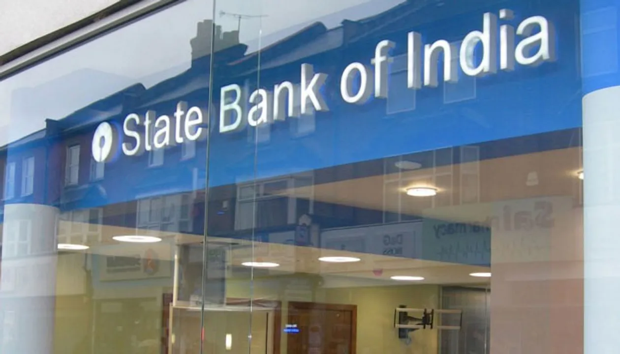 SBI giving free petrol to customers