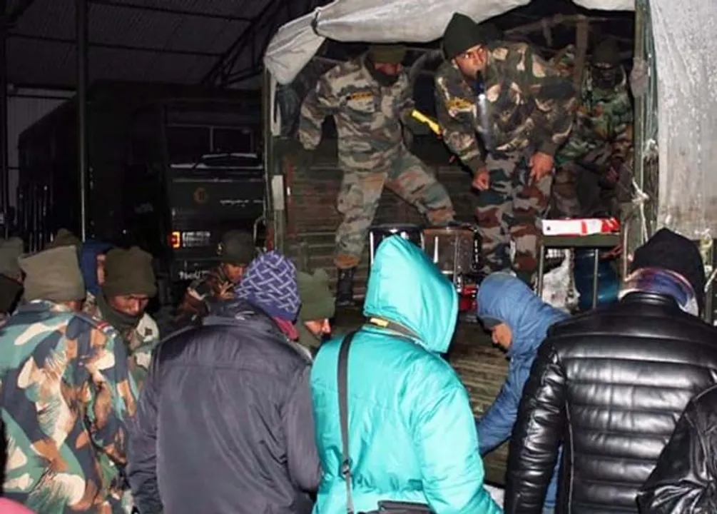 Army rescues 2,500 tourists stranded in Sikkim