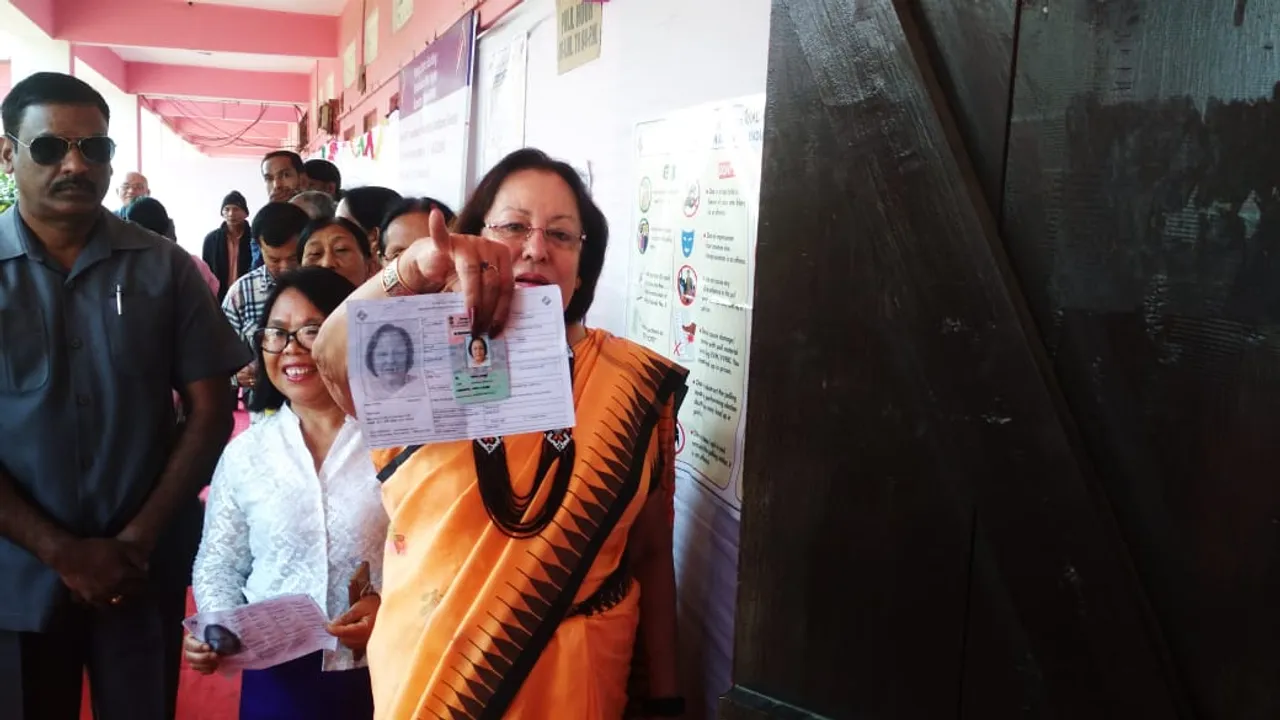Heptulla becomes first governor to cast vote