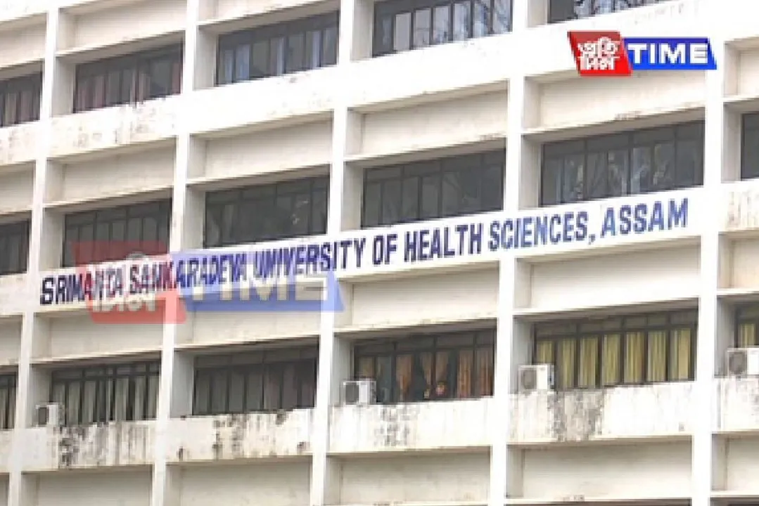 SSUHS staffers accept dress code circular; but demand full salaries