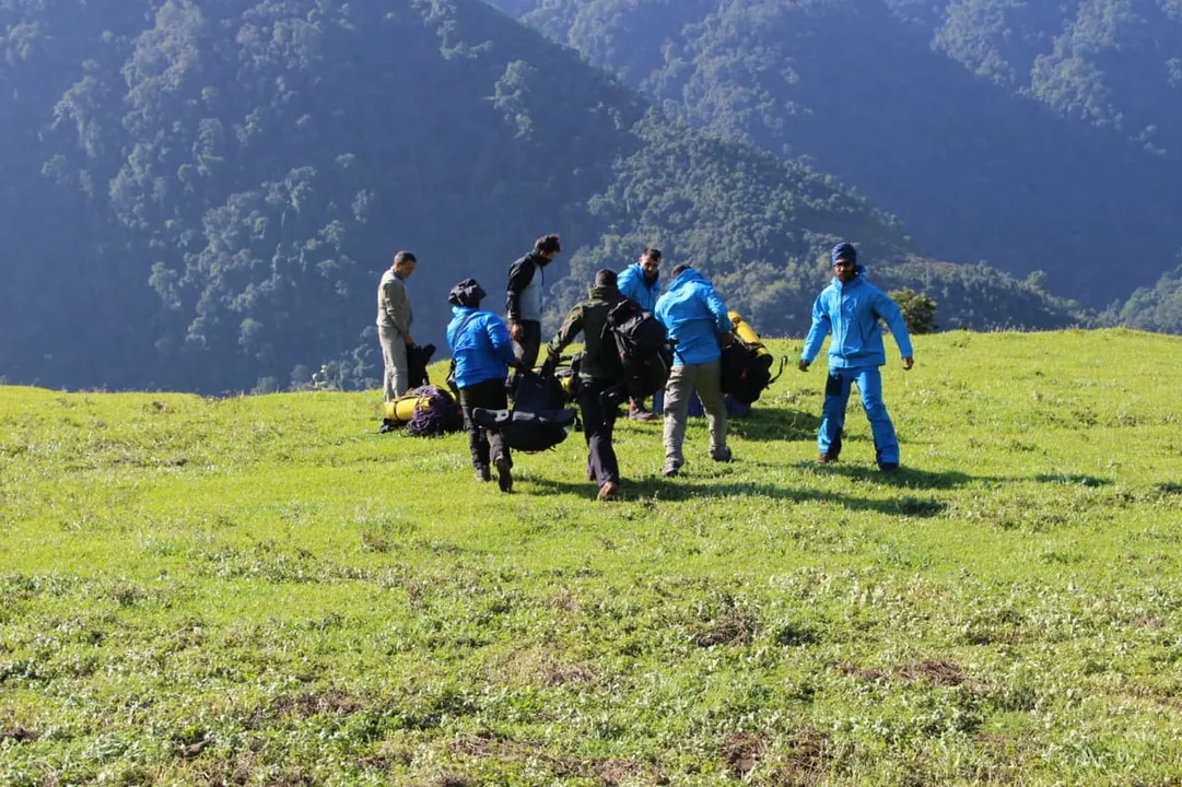 AN 32: 18 rescuers go missing