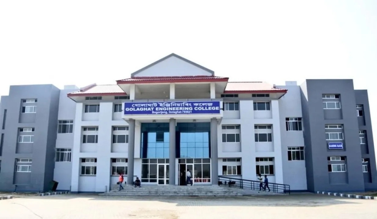 GEC not obeying AICTE order