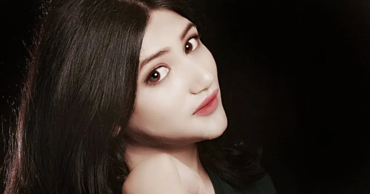 Mahika Sharma Lends Helping Hand To Flood-Hit Assam