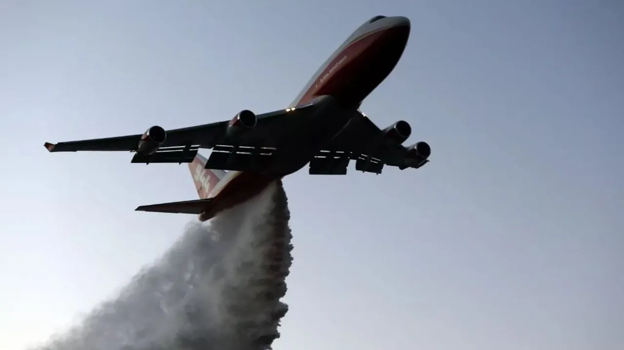 747 Supertanker comes in rescue of the Amazon