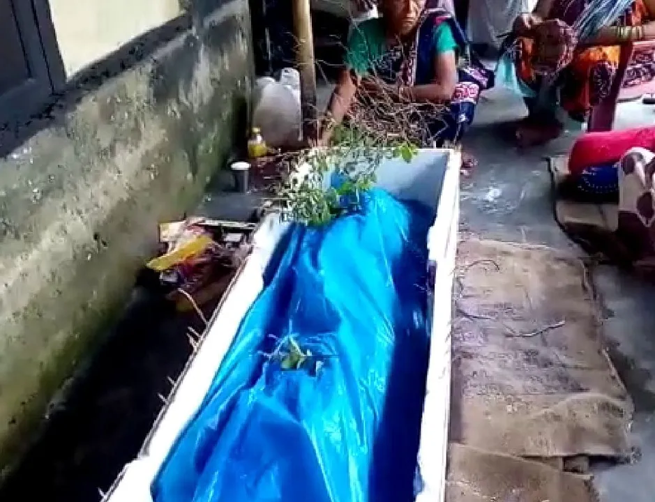 Man beaten to death in charge of theft
