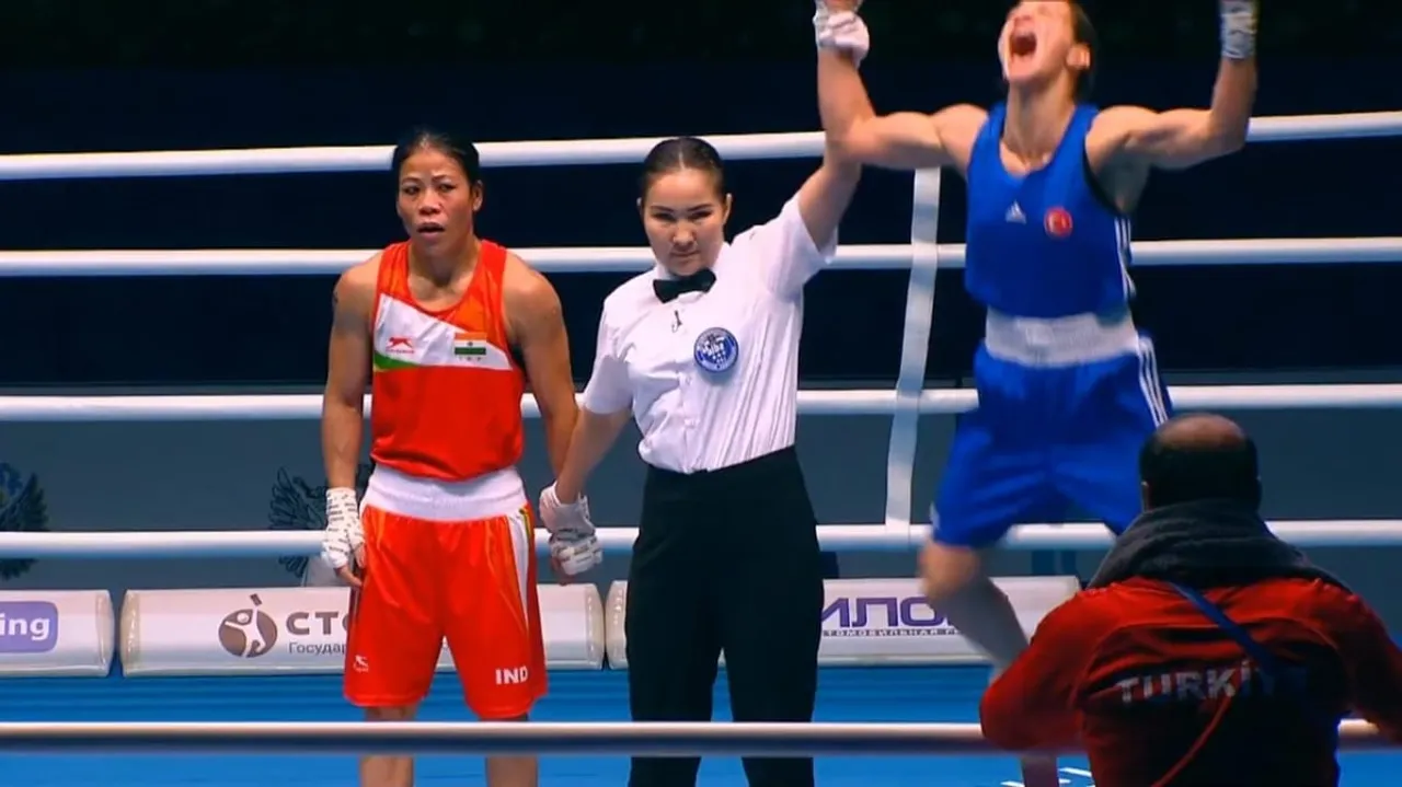 Mary Kom loses; takes home bronze