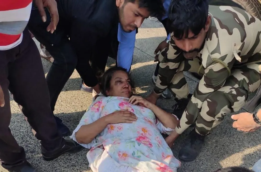 Shabana Azmi injured in accident; shifted to Kokilaben Hospital