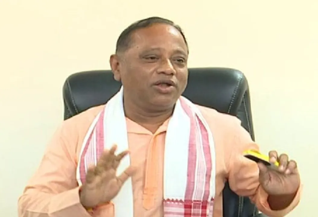 Assam Govt To Grant Aid To Flood-Affected Fish Farmers