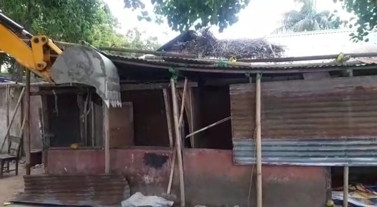 GMC Conducts Eviction Drive at Bhootnath
