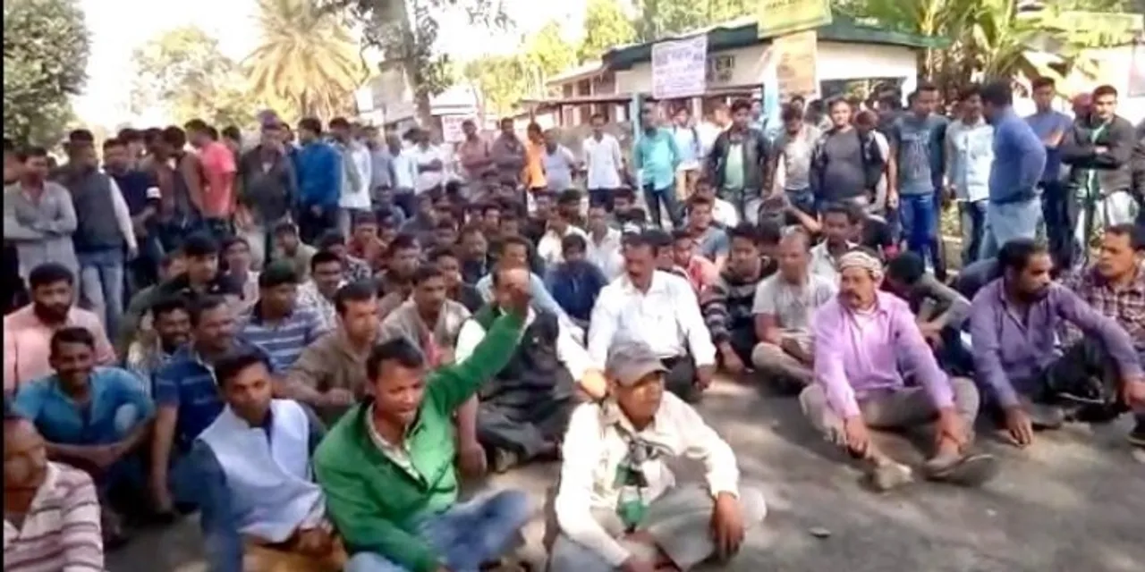 Protests in Nazira For Restoring Dikhow Bridge, Dhudor Ali