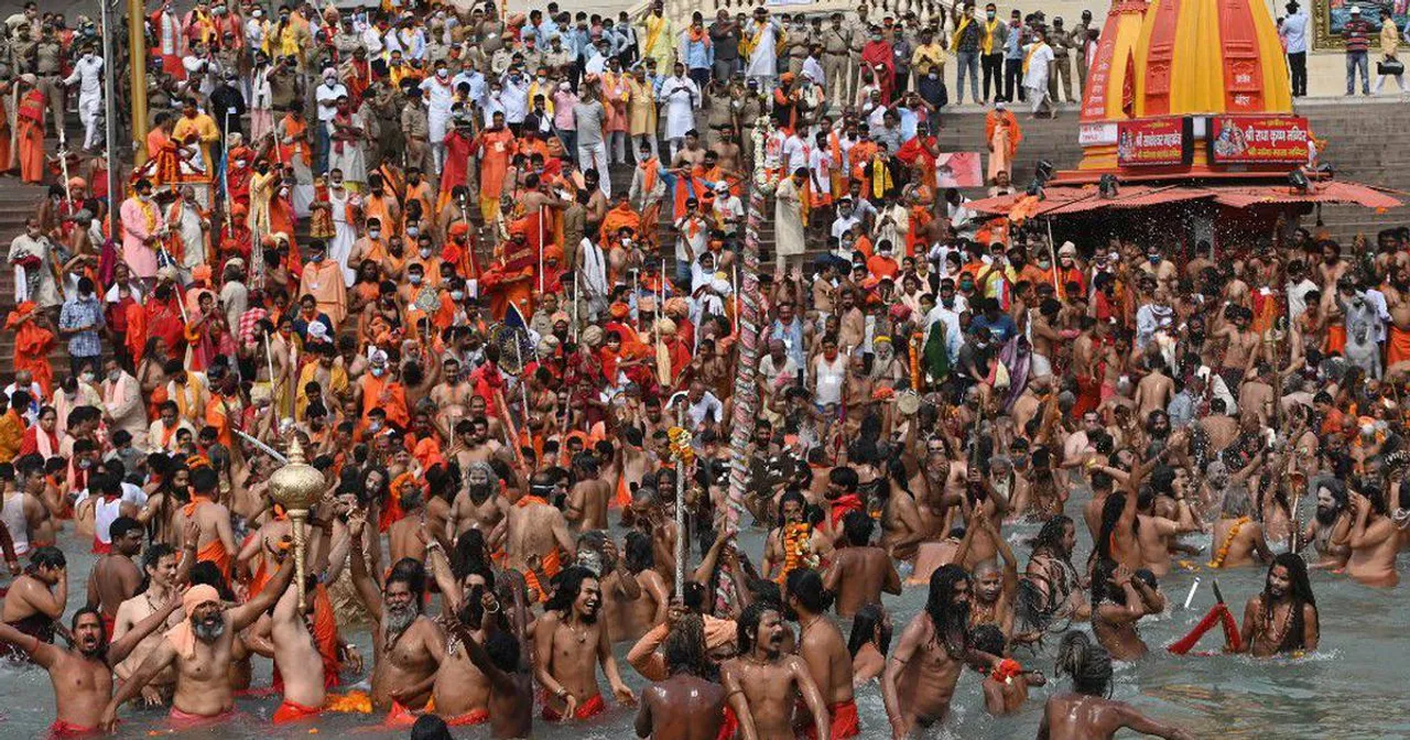 ‘Superspreader’ Kumbh: Akhara Chief Succumbs To COVID-19