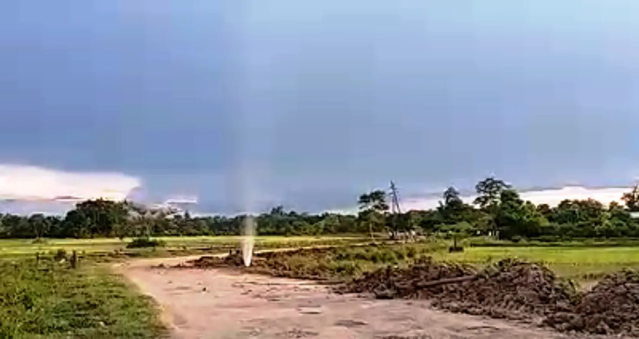 Minor OIL Pipeline Gas Leak In Duliajan